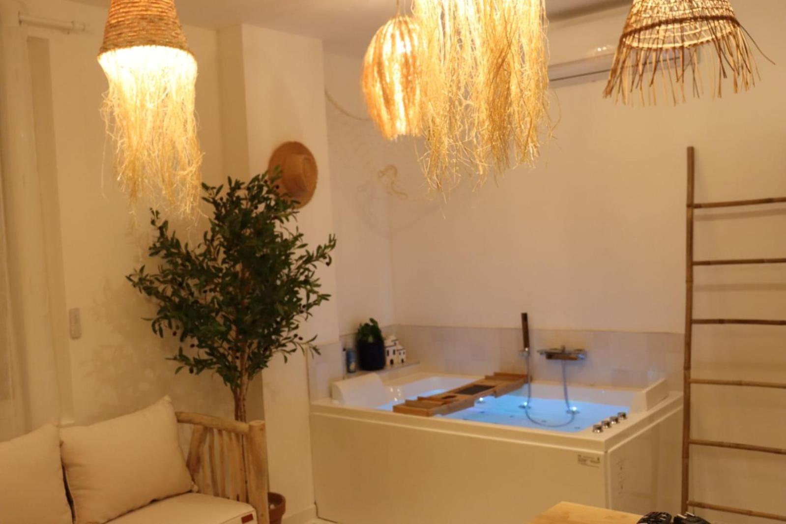Apartment Loveroom Mykonos Avec Balneotherapie