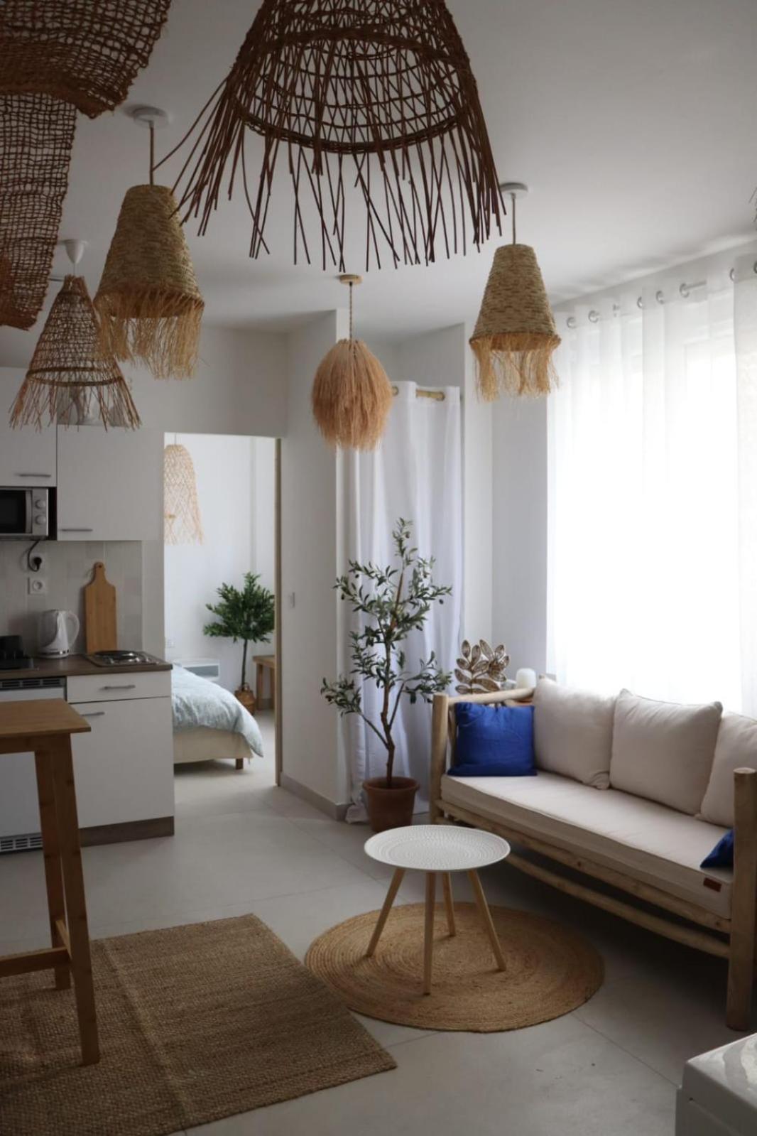 Loveroom Mykonos Avec Balneotherapie * Toulon